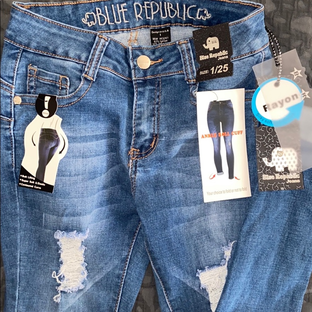 Jeans - Picture 4 of 5